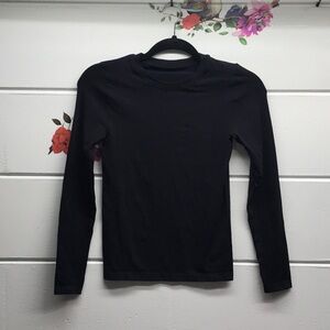 Elegant Black Long Sleeve Shirt
